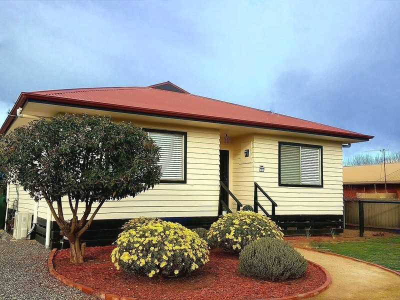 7 Dolphin Street, Numurkah VIC 3636