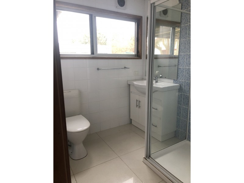 21 Mitchell St, Rosebud VIC 3939
