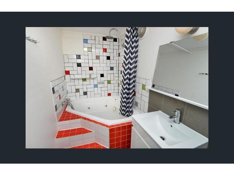 14 clyde ave, St Leonards VIC 3223