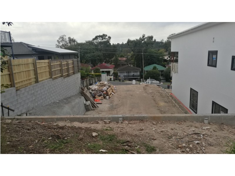 25 Argyle Street, Seventeen Mile Rocks QLD 4073