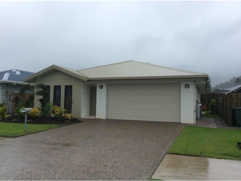 25 Hillary Drive, Smithfield QLD 4878