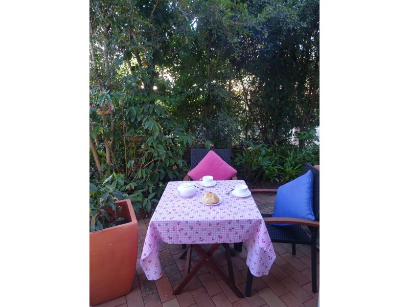 11/82 Russell Tce, Indooroopilly QLD 4068