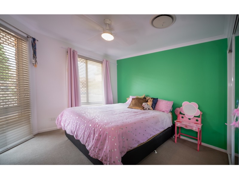 1 Morgan Close, Manly West QLD 4179