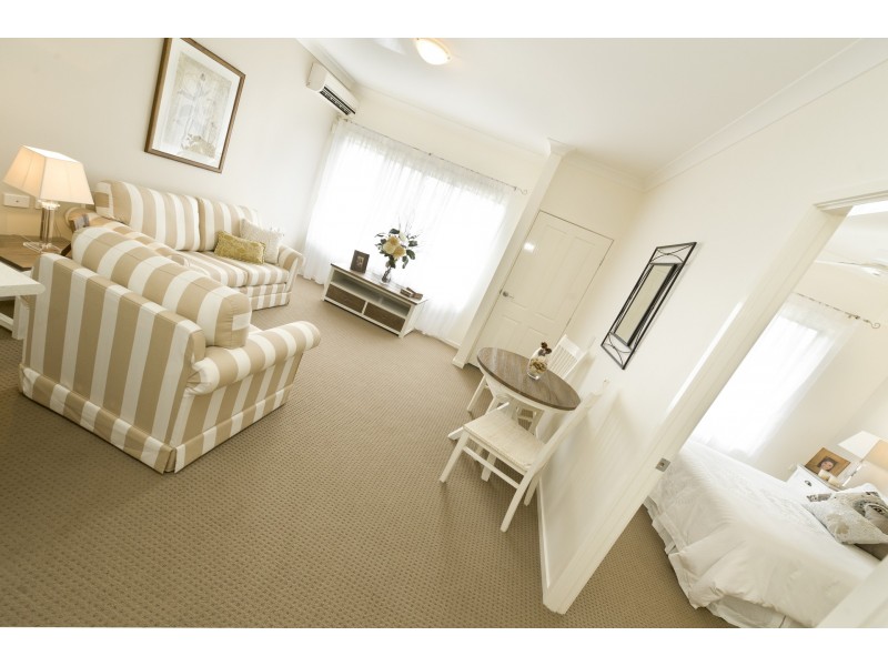 2/14 Pauline Martin Drive, Rockhampton City QLD 4700