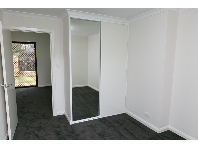 23/21 Oakmont Avenue, Meadow Springs WA 6210