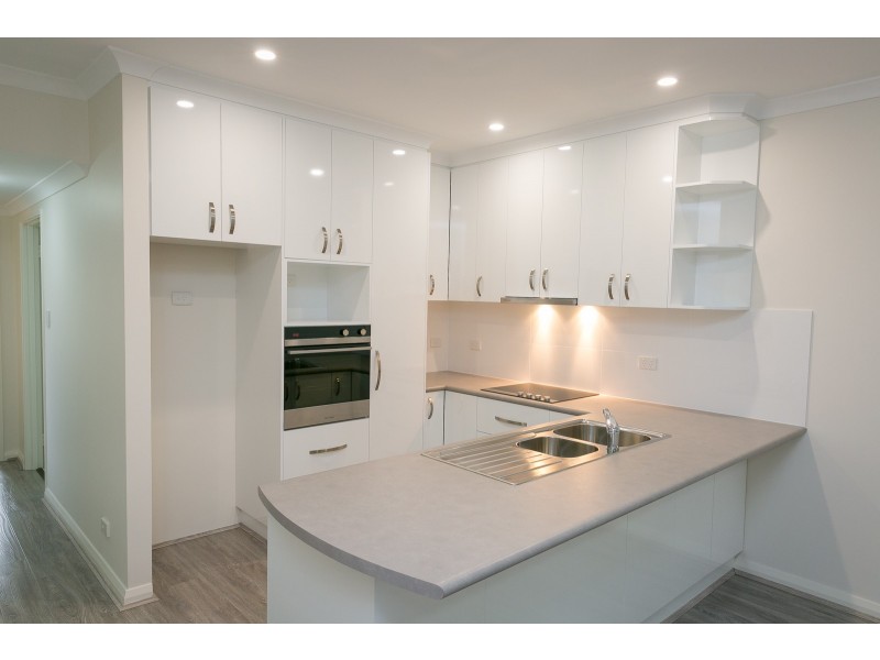 23/21 Oakmont Avenue, Meadow Springs WA 6210