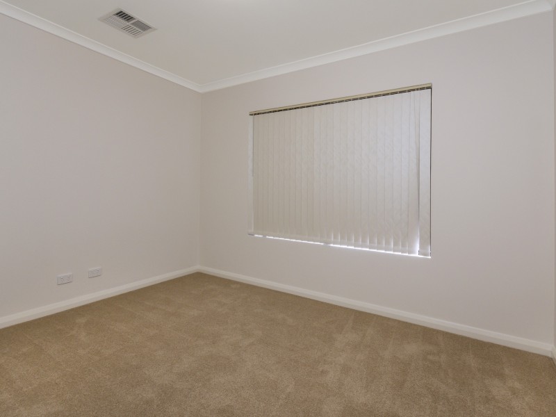 7/21 Oakmont Avenue, Meadow Springs WA 6210