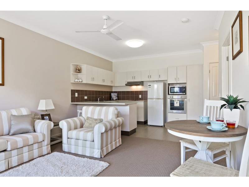 8/14 Pauline Martin Drive, Rockhampton City QLD 4700