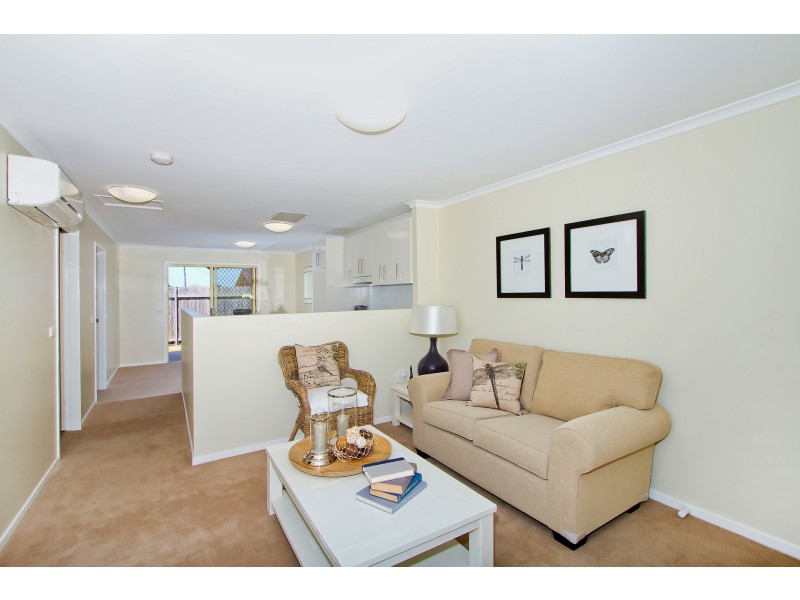 2/38 Hickey Street, Cessnock NSW 2325