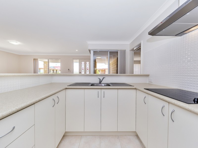 111/194 Old Mandurah Road, Ravenswood WA 6208