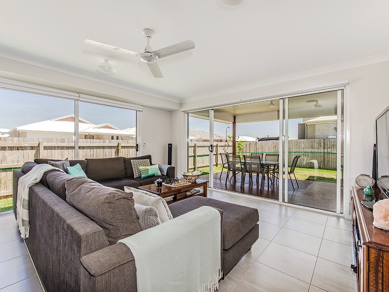 1 Sienna Street, Caloundra West QLD 4551
