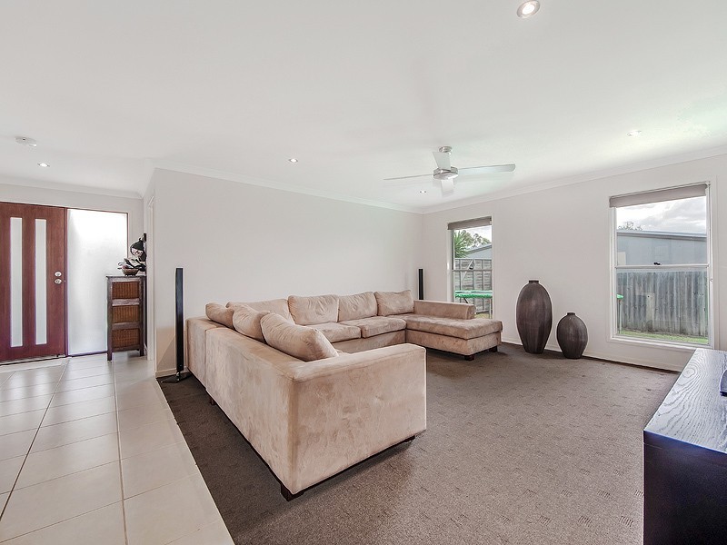 15 Springbrook Street, Caloundra West QLD 4551