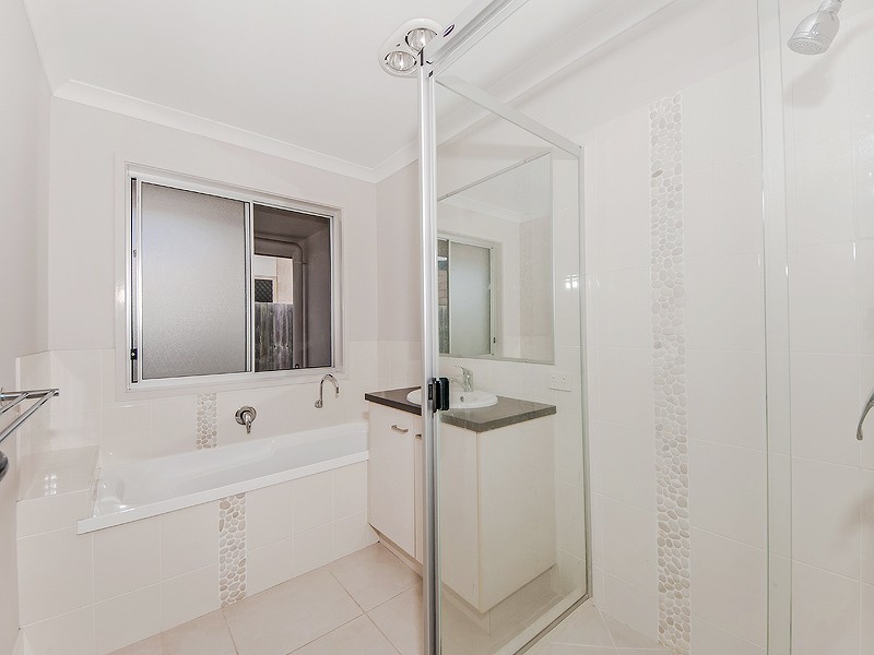 15 Springbrook Street, Caloundra West QLD 4551