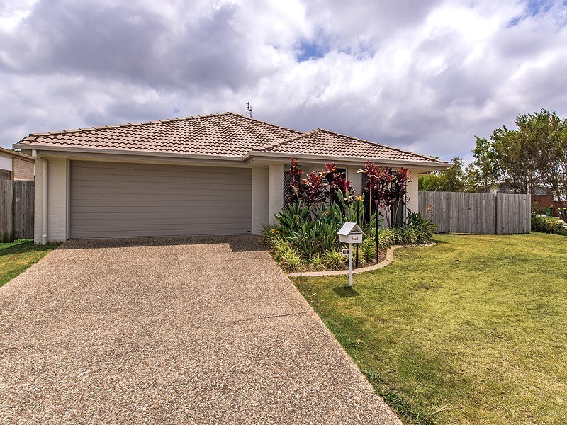 33 Feathertop Circuit, Caloundra West QLD 4551