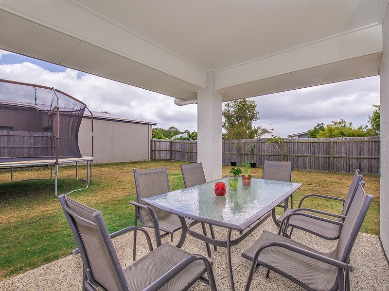 33 Feathertop Circuit, Caloundra West QLD 4551