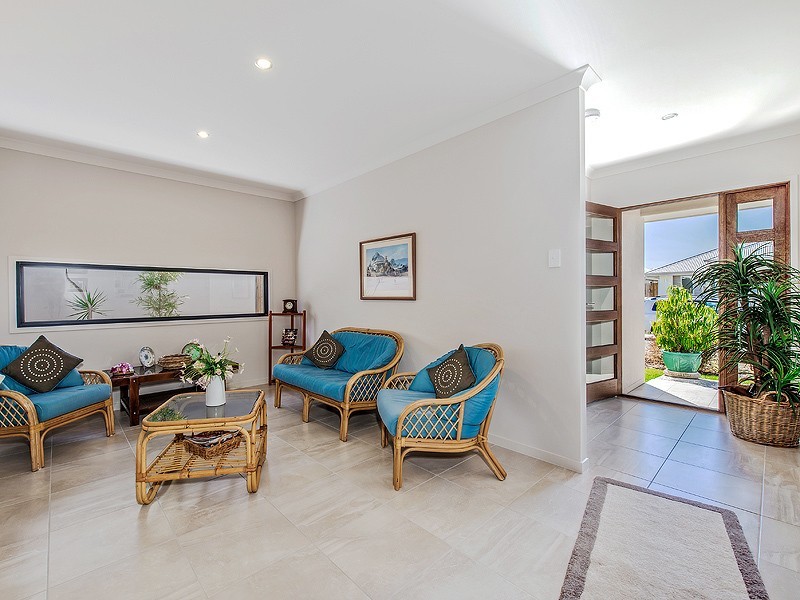 3 Copper Crescent, Caloundra West QLD 4551