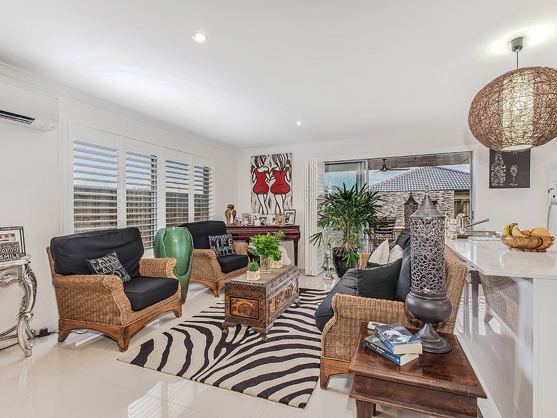 45 Cobalt Crescent, Caloundra West QLD 4551