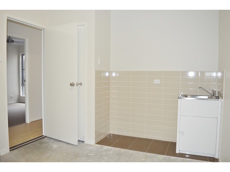 12 Ginger Street, Caloundra West QLD 4551