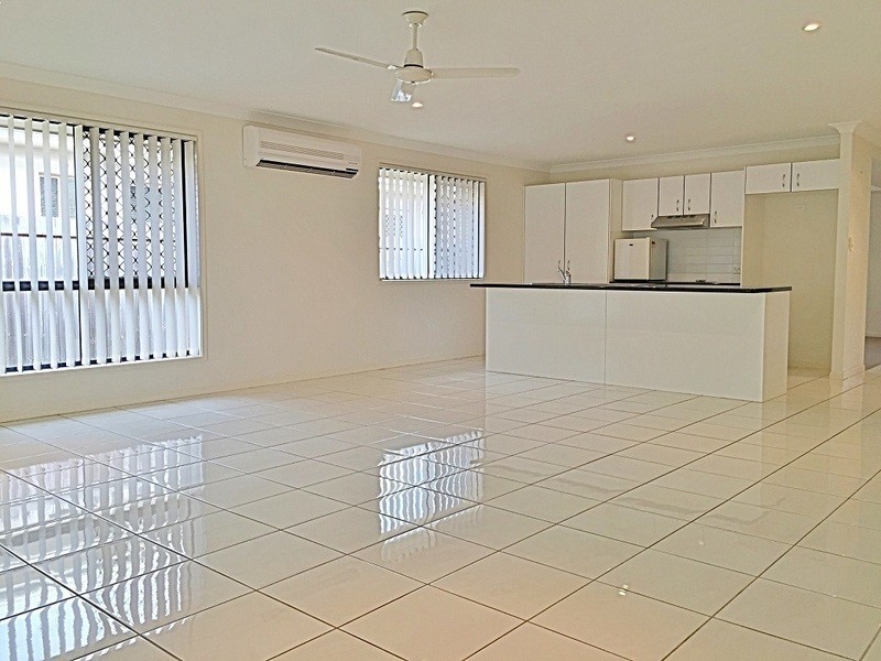 24 Gipps Street, Caloundra West QLD 4551
