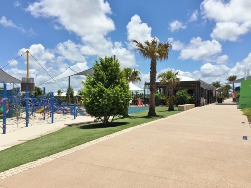 24 Gipps Street, Caloundra West QLD 4551