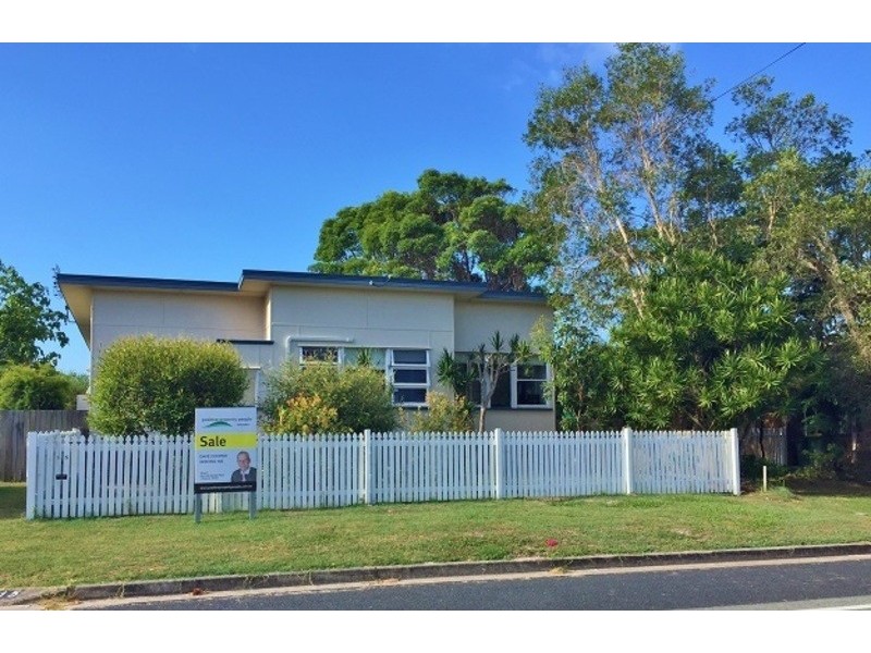 15 Oxley Street, Golden Beach QLD 4551