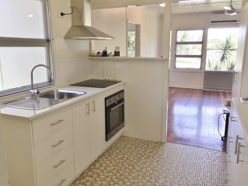 15 Oxley Street, Golden Beach QLD 4551