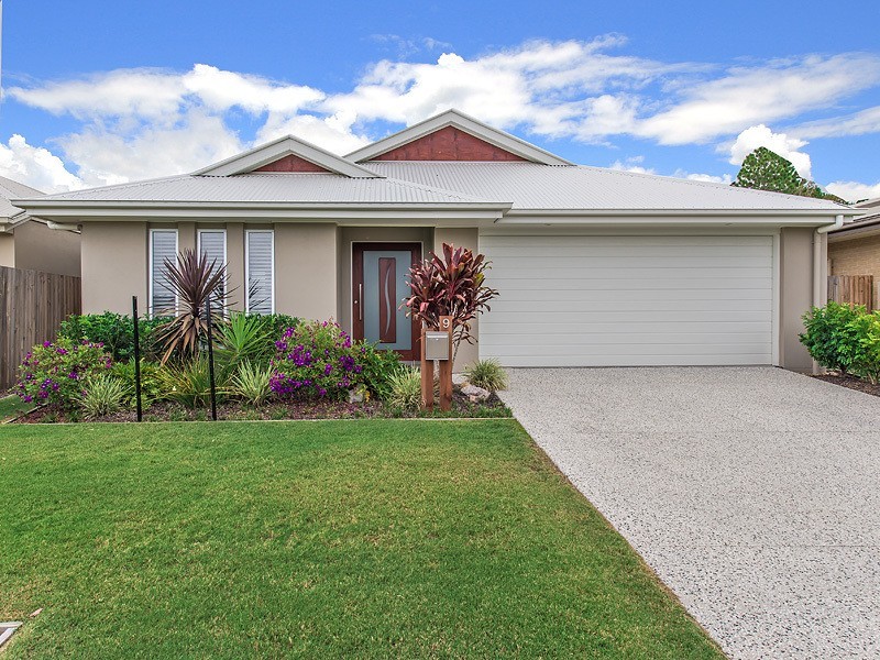9  Sapphire Street, Caloundra West QLD 4551