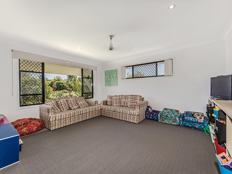 8 Howitt Street, Caloundra West QLD 4551