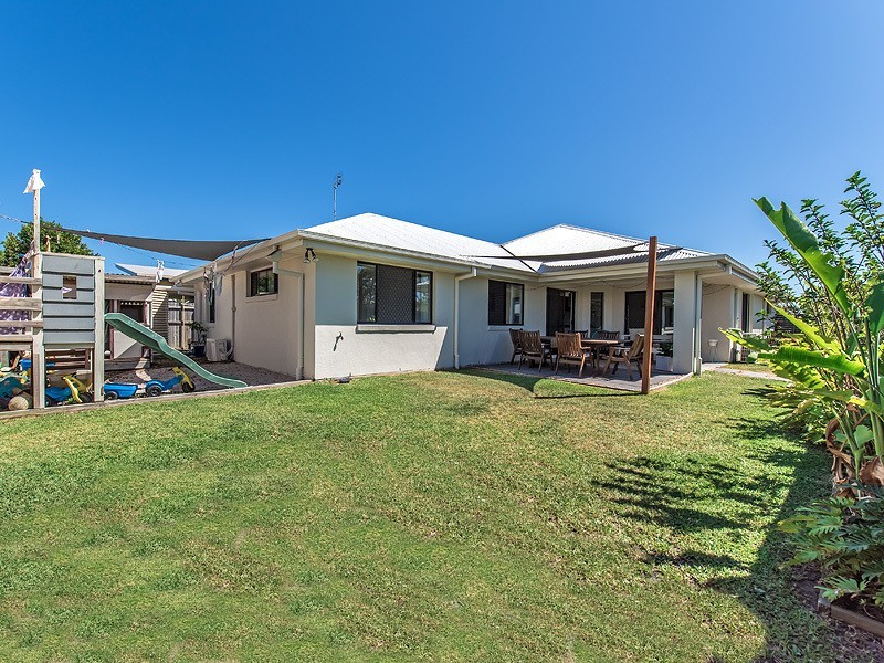 8 Howitt Street, Caloundra West QLD 4551