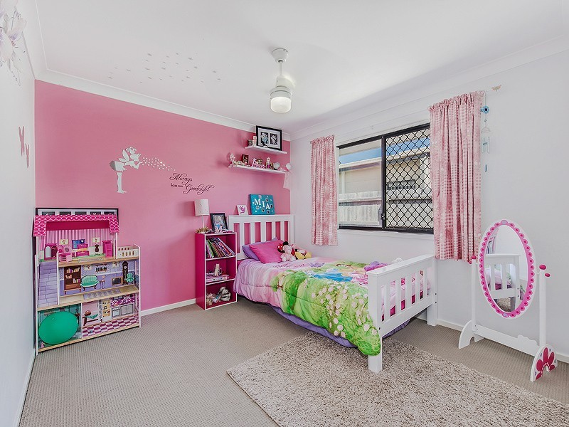 8 Howitt Street, Caloundra West QLD 4551