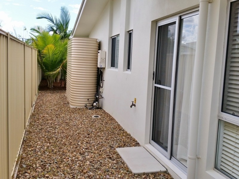 42 Grampion Drive, Caloundra West QLD 4551