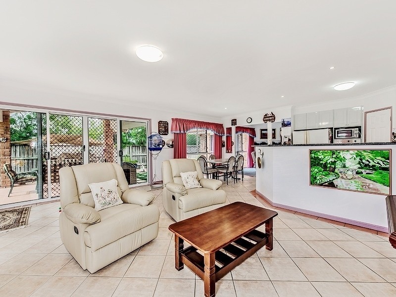 9 Kilbride Court, Caloundra West QLD 4551
