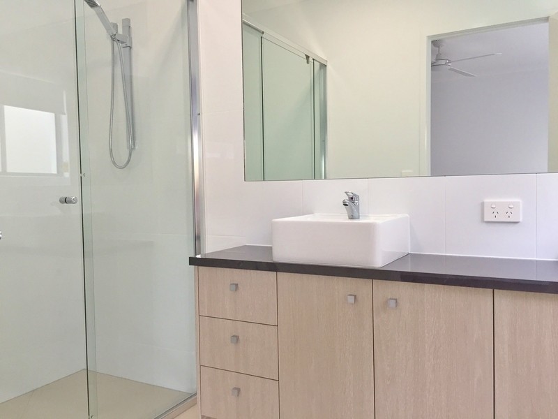 14 Apple Crescent, Caloundra West QLD 4551