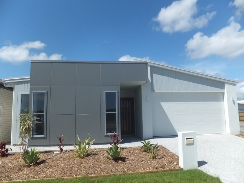 14 Apple Crescent, Caloundra West QLD 4551