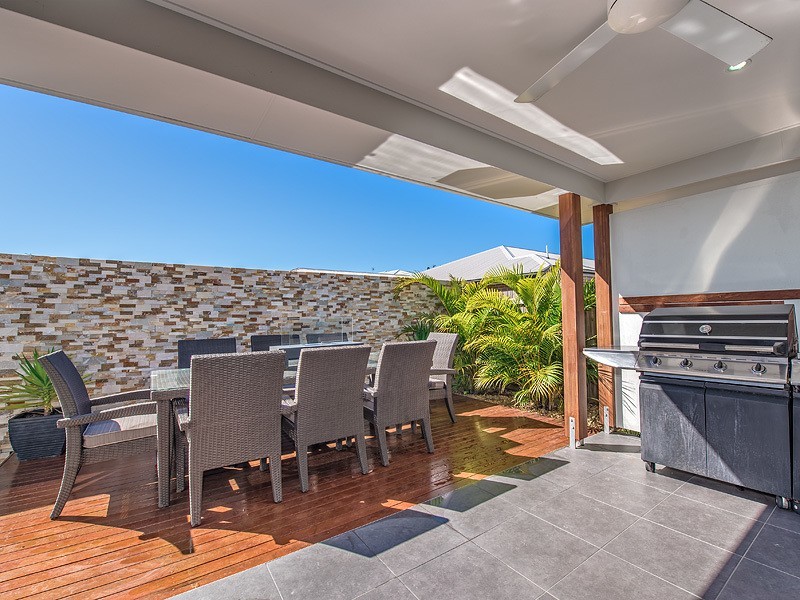 31 Bells Reach Drive, Caloundra West QLD 4551