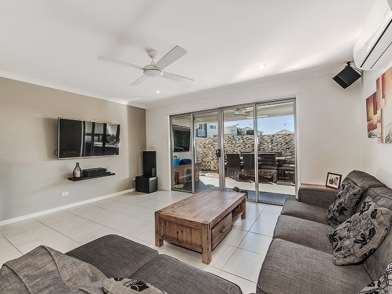 31 Bells Reach Drive, Caloundra West QLD 4551