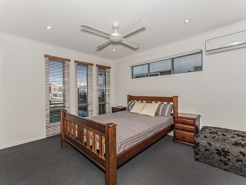31 Bells Reach Drive, Caloundra West QLD 4551