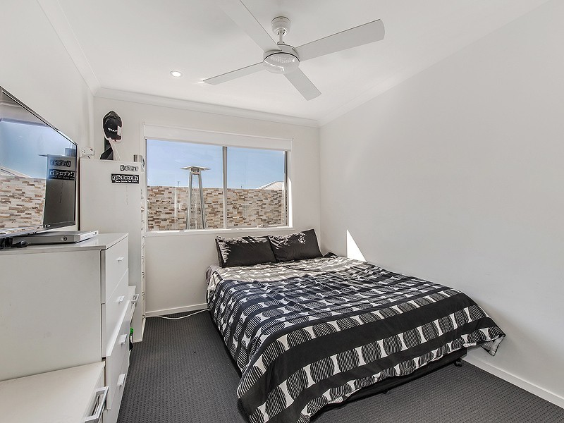 31 Bells Reach Drive, Caloundra West QLD 4551