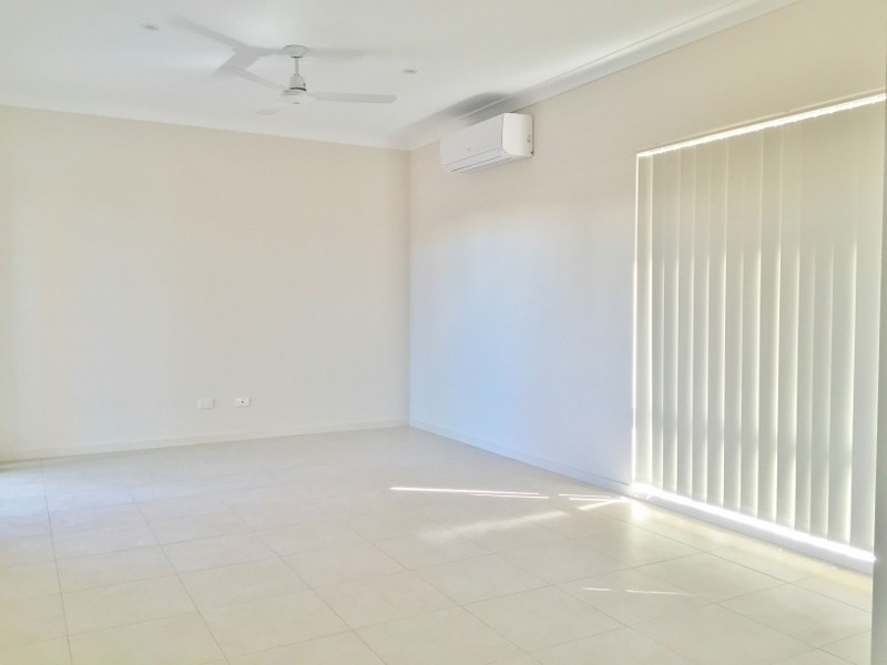 6 Apple Crescent, Caloundra West QLD 4551