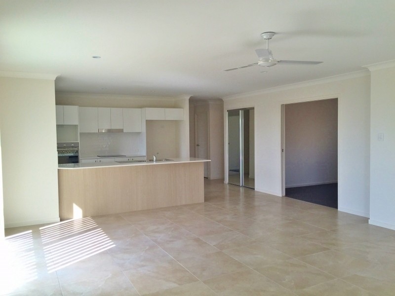 17 Lime Crescent, Caloundra West QLD 4551