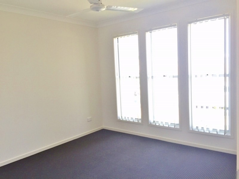 17 Lime Crescent, Caloundra West QLD 4551