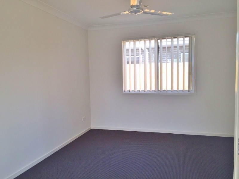 17 Lime Crescent, Caloundra West QLD 4551