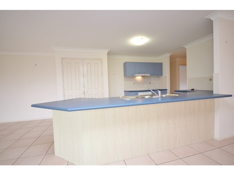 8 Carlisle Street, Caloundra West QLD 4551