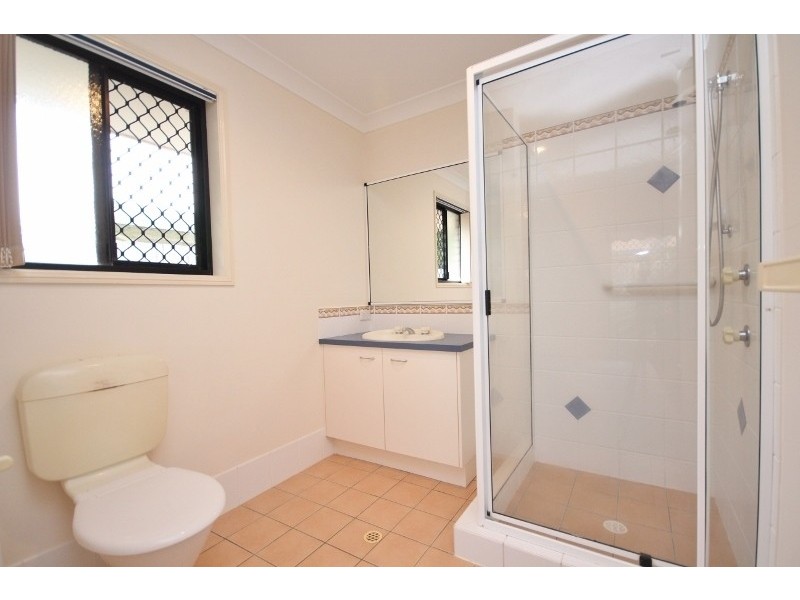 8 Carlisle Street, Caloundra West QLD 4551