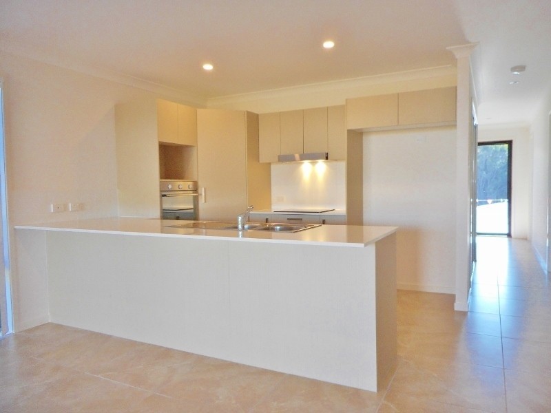 29 Apple Crescent, Caloundra West QLD 4551