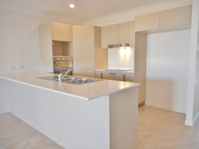 29 Apple Crescent, Caloundra West QLD 4551