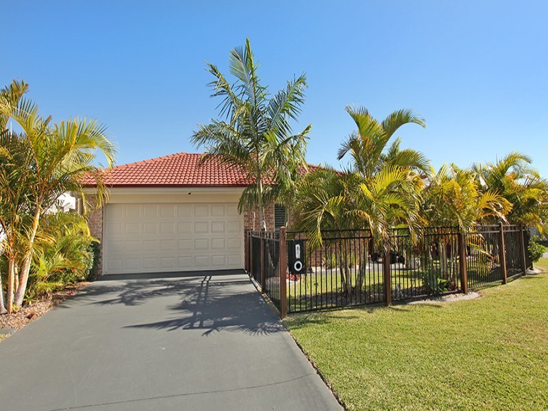 31 Gairdner Street, Caloundra West QLD 4551