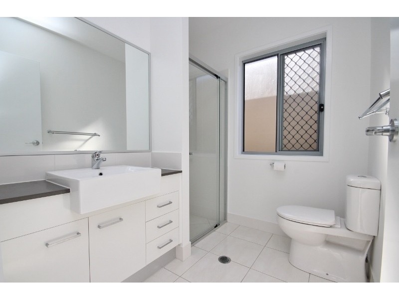 9 Ginger Street, Caloundra West QLD 4551