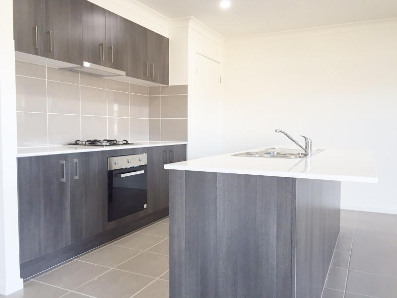 37 Combe Lane, Meridan Plains QLD 4551