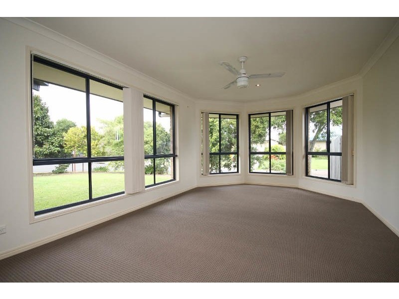 1 Carree Street, Caloundra West QLD 4551